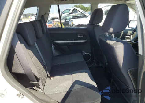 2006 Suzuki Grand Vitara Xsport z USA, uszkodzony, nr VIN JS3TE944164101423